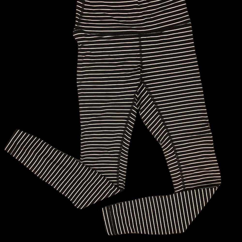 Lululemon Wunder Under High-Rise Tight *Luxtreme 28" - Picture 4 of 5